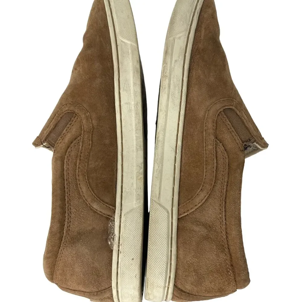 UGG Fierce‎ Slip On Shoes Sneakers Flats Round Toe Suede Chestnut Womens Size 8